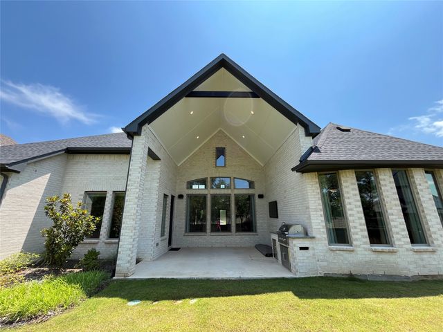 2403 Royal Dove Lane, Mansfield, TX 76063