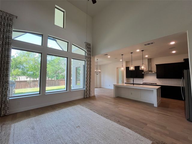 2403 Royal Dove Lane, Mansfield, TX 76063