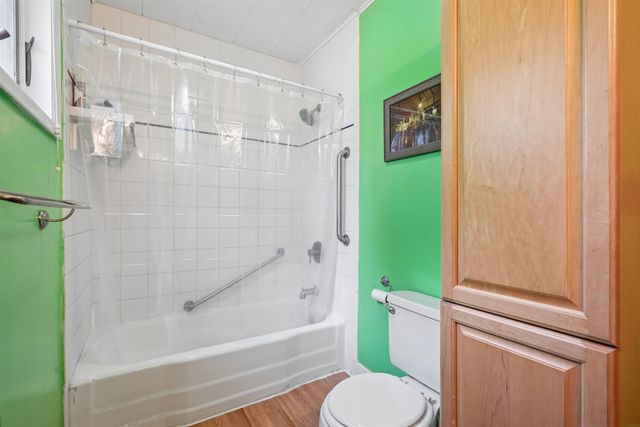 2210 Tremont Street, Cedar Falls, IA 50613