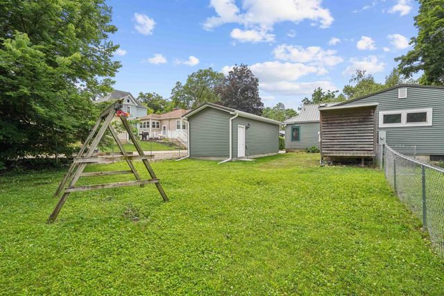 2210 Tremont Street, Cedar Falls, IA 50613