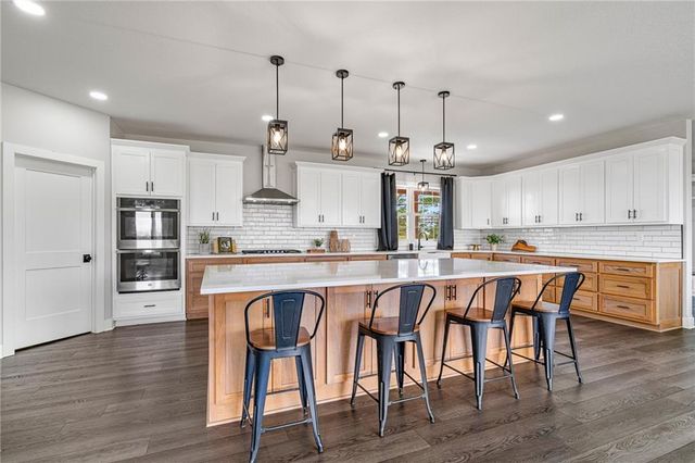24218 NE 136th Street, Excelsior Springs, MO 64024