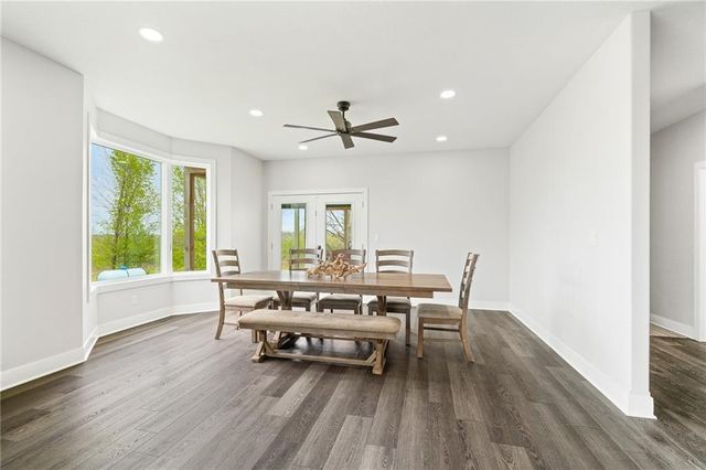 24218 NE 136th Street, Excelsior Springs, MO 64024