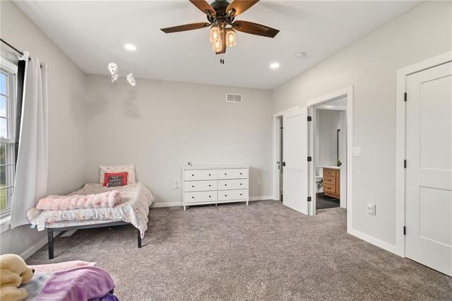 24218 NE 136th Street, Excelsior Springs, MO 64024