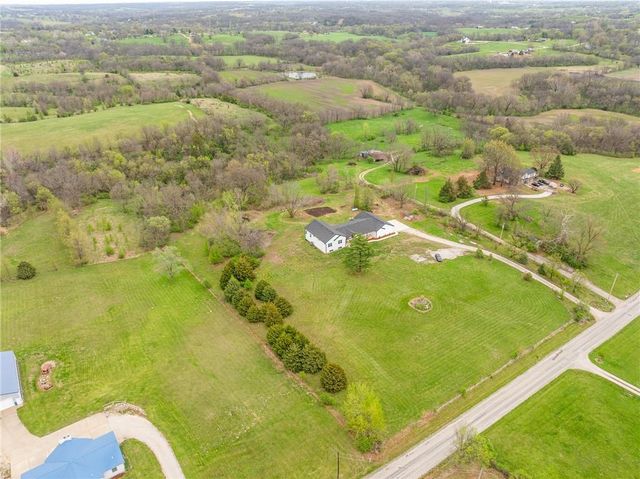 24218 NE 136th Street, Excelsior Springs, MO 64024