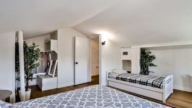 138 Green Oaks Drive, Riverside, CA 92507