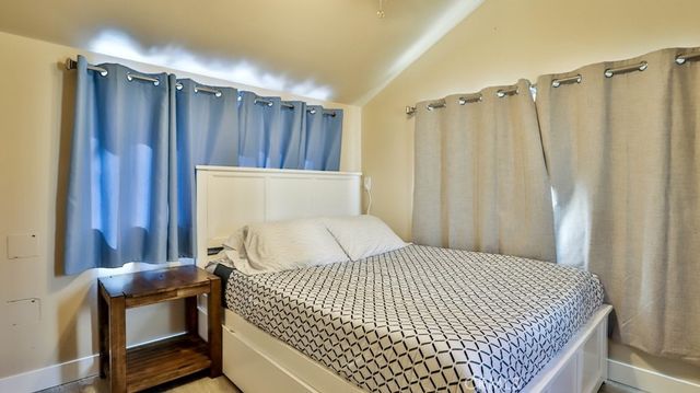 138 Green Oaks Drive, Riverside, CA 92507