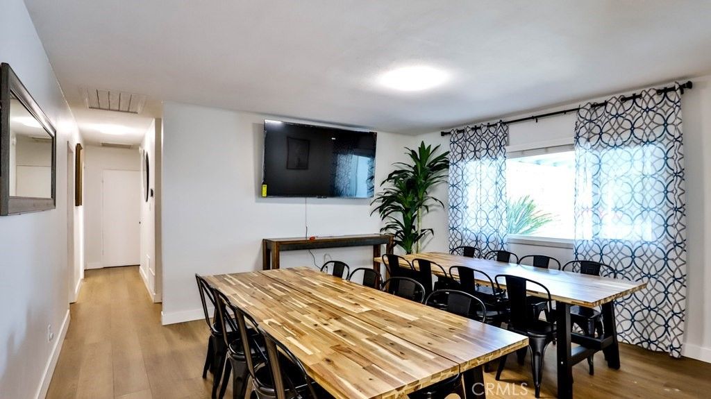 Image 11 of property listing at 138 Green Oaks Drive, Riverside, CA 92507