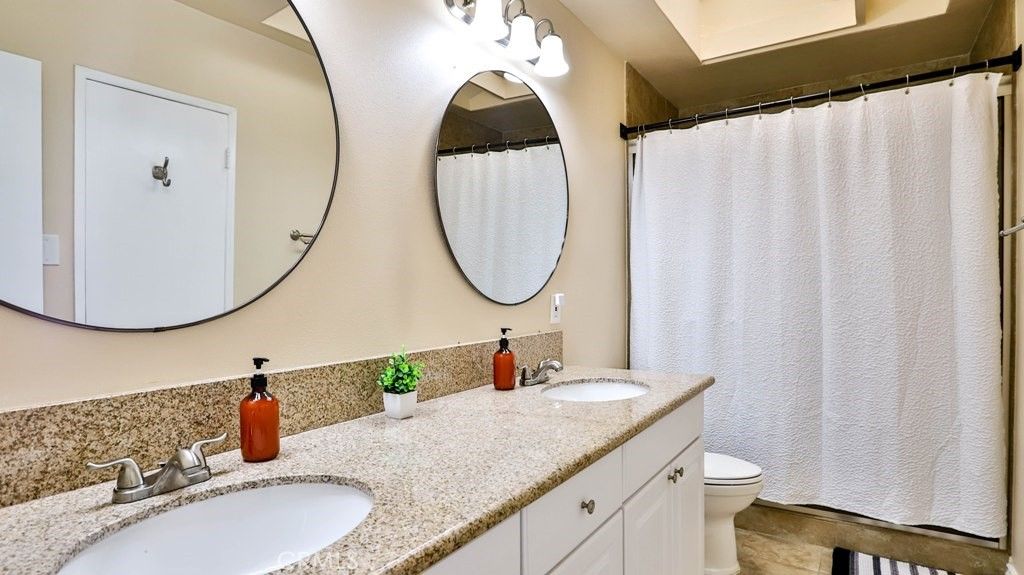 Image 27 of property listing at 138 Green Oaks Drive, Riverside, CA 92507