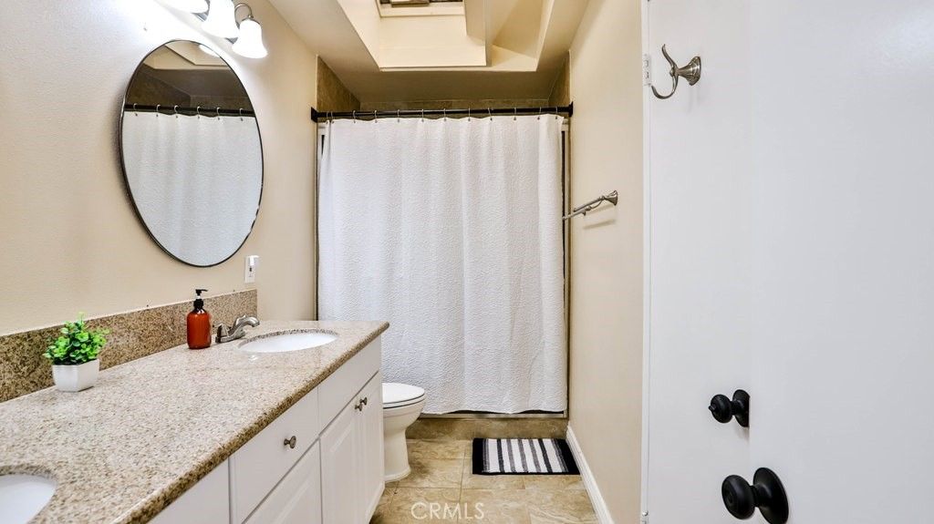 Image 28 of property listing at 138 Green Oaks Drive, Riverside, CA 92507