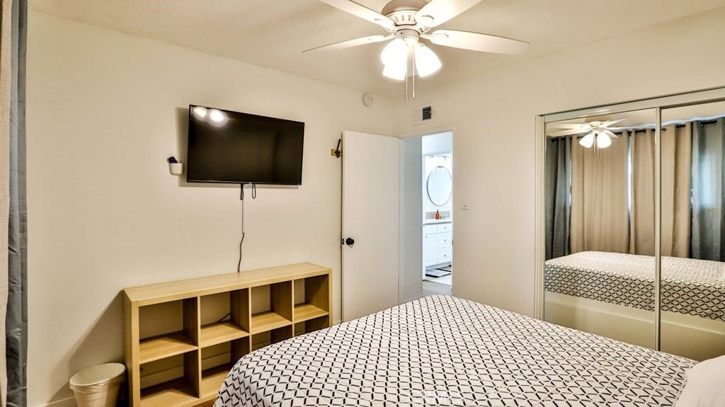 Image 32 of property listing at 138 Green Oaks Drive, Riverside, CA 92507