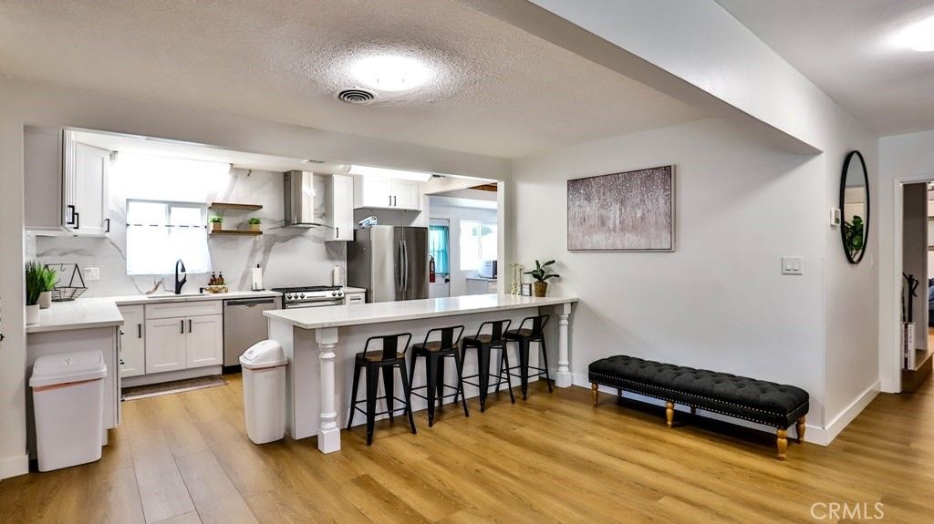 Image 9 of property listing at 138 Green Oaks Drive, Riverside, CA 92507
