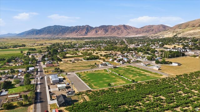1238 W 3225 S, Perry, UT 84302