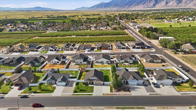 1238 W 3225 S, Perry, UT 84302