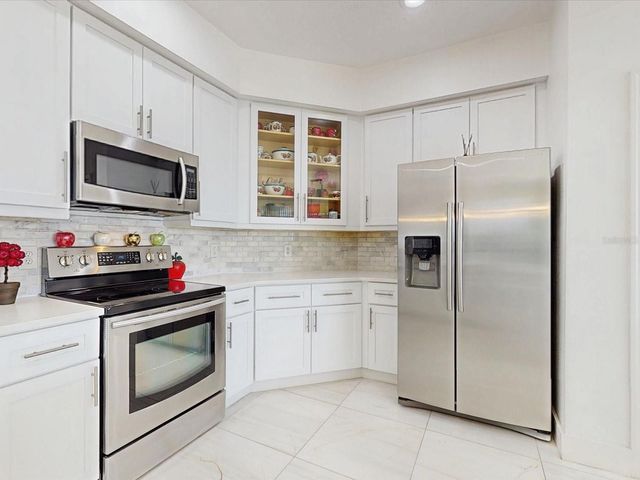 6609 LAKE PEMBROKE PLACE, Orlando, FL 32829