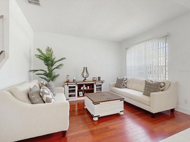 6609 LAKE PEMBROKE PLACE, Orlando, FL 32829