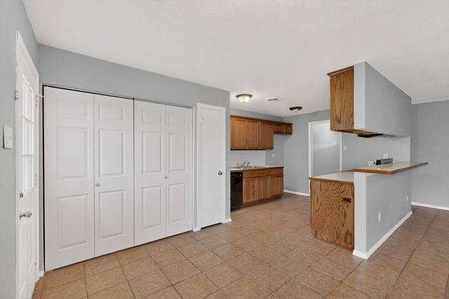 6805 Newcastle Place, North Richland Hills, TX 76182