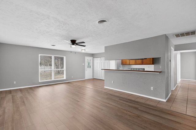 6805 Newcastle Place, North Richland Hills, TX 76182