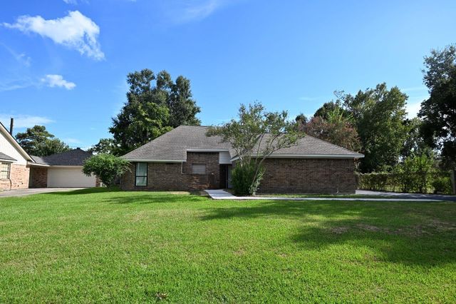 405 Post Oak Drive, Baytown, TX 77520