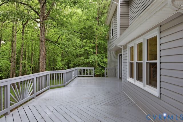 2150 Eastwood Pine Ct, Moseley, VA 23120