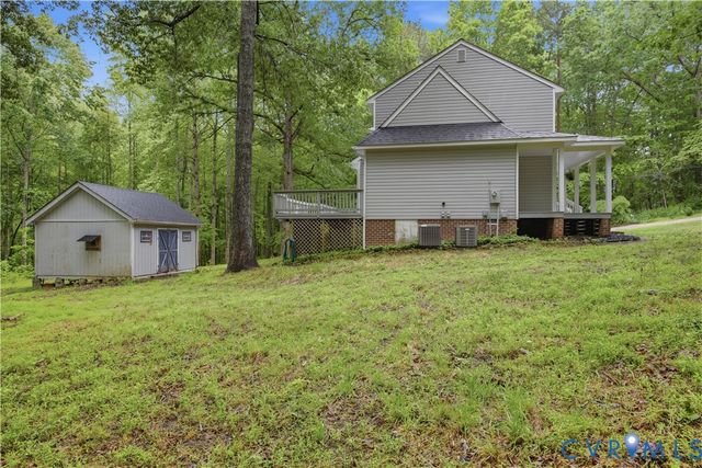 2150 Eastwood Pine Ct, Moseley, VA 23120
