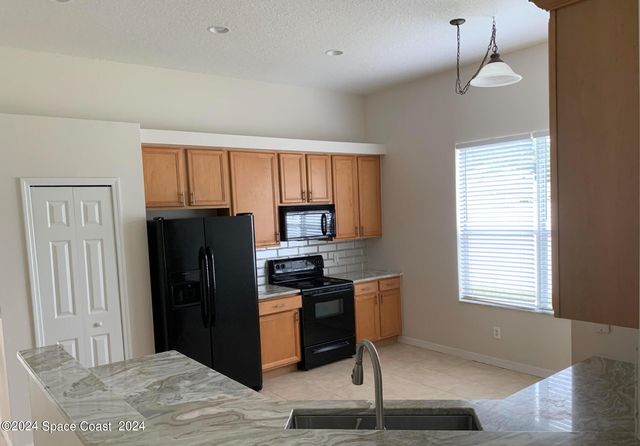 1227 Hasley Place, Melbourne, FL 32940