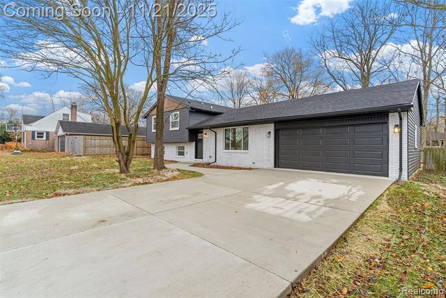 3958 Golfside Road, Ypsilanti, MI 48197