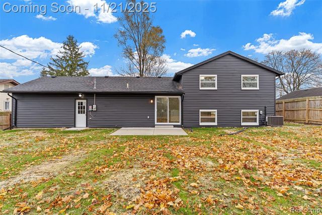 3958 Golfside Road, Ypsilanti, MI 48197