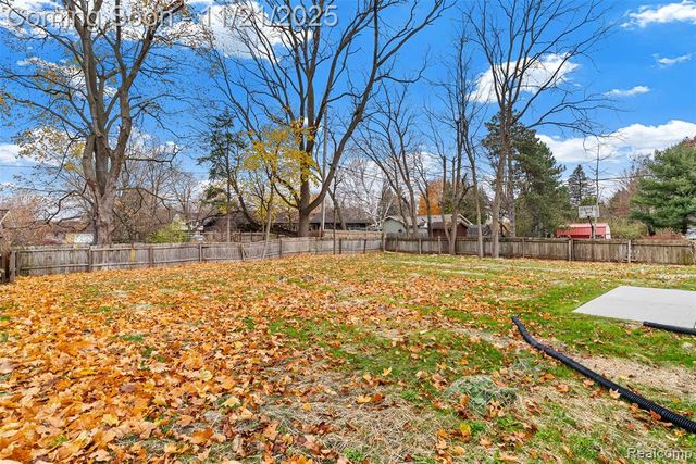 3958 Golfside Road, Ypsilanti, MI 48197