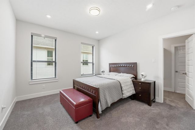 31 Welston Terrace Drive, Tomball, TX 77375