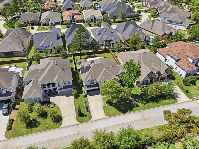 31 Welston Terrace Drive, Tomball, TX 77375