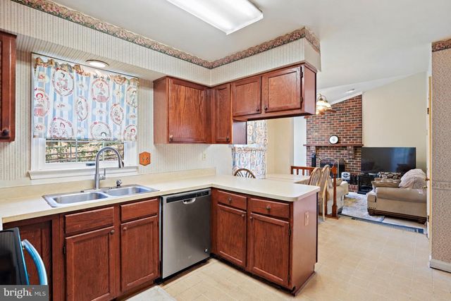 12125 STONEY BOTTOM RD, Germantown, MD 20874
