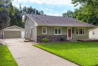 830 Linden Drive, Norwalk, IA 50211