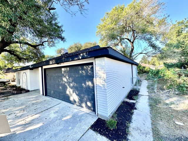 15123 Kaler Road, Houston, TX 77060