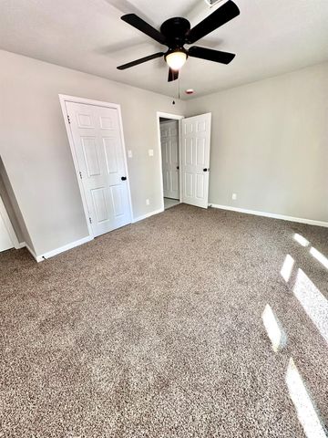 15123 Kaler Road, Houston, TX 77060
