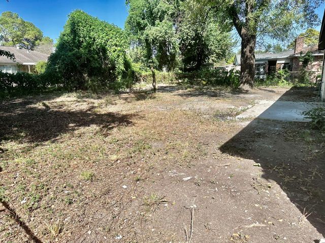 15123 Kaler Road, Houston, TX 77060