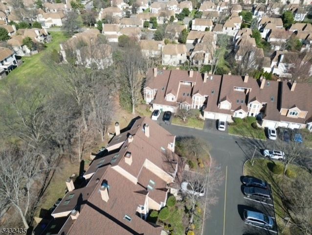 118 Coppertree Ct, Edison Twp., NJ 08820