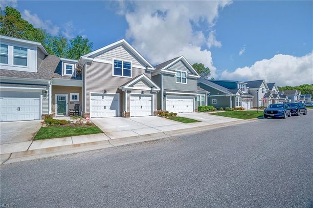 4646 Longleaf Place, Chesapeake, VA 23321