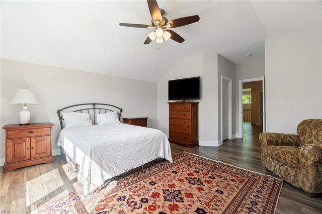 4646 Longleaf Place, Chesapeake, VA 23321