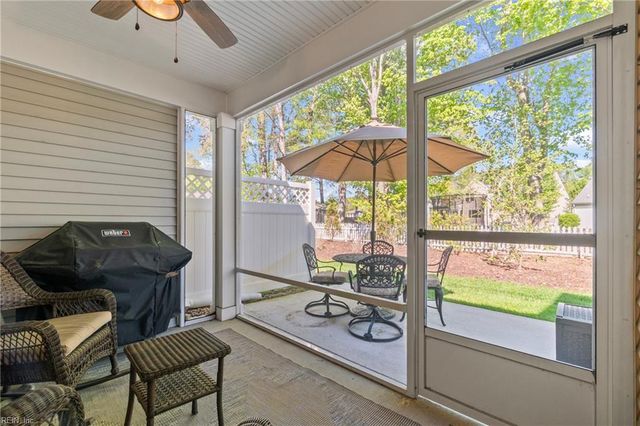 4646 Longleaf Place, Chesapeake, VA 23321