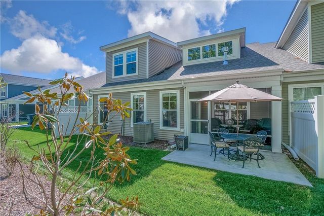 4646 Longleaf Place, Chesapeake, VA 23321