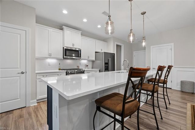4646 Longleaf Place, Chesapeake, VA 23321