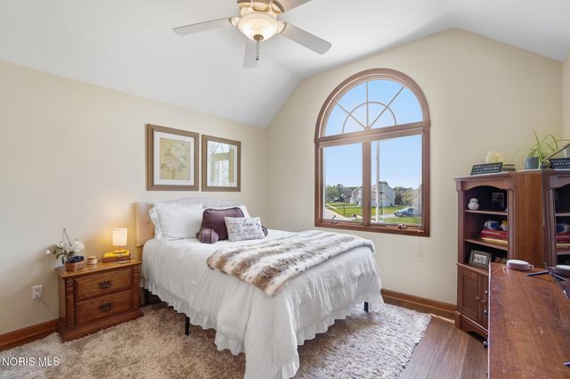 1077 Springcrest Drive, Waterville, OH 43566