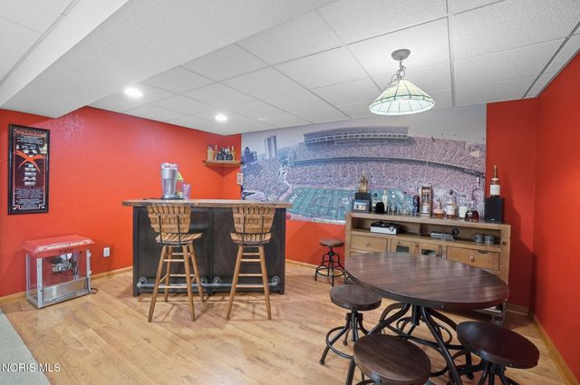 1077 Springcrest Drive, Waterville, OH 43566