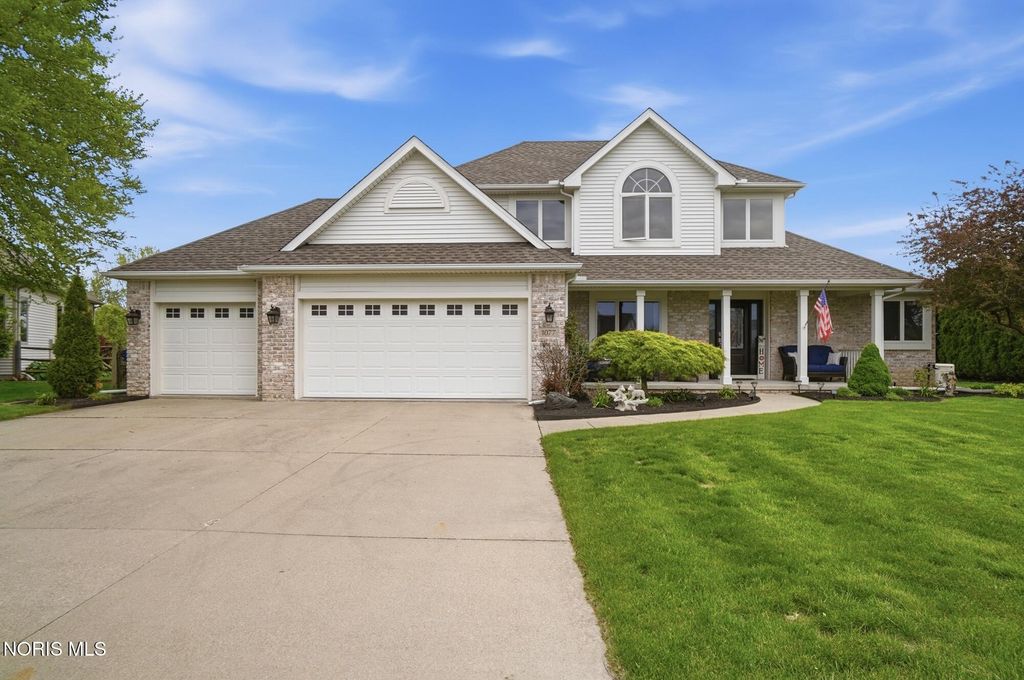 1077 Springcrest Drive, Waterville, OH 43566