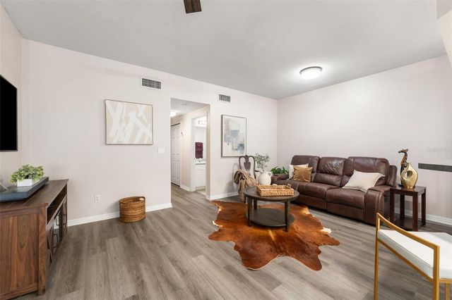 10510 NW 28TH PLACE, Gainesville, FL 32606