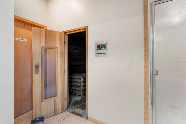 10510 NW 28TH PLACE, Gainesville, FL 32606