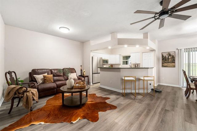 10510 NW 28TH PLACE, Gainesville, FL 32606