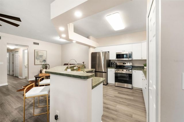 10510 NW 28TH PLACE, Gainesville, FL 32606