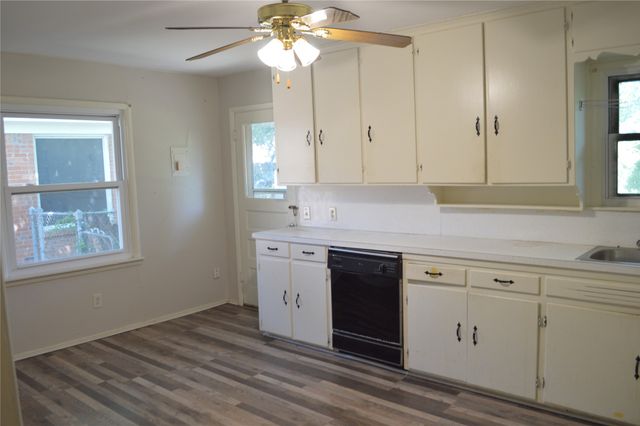 5624 Volder Drive, Fort Worth, TX 76114