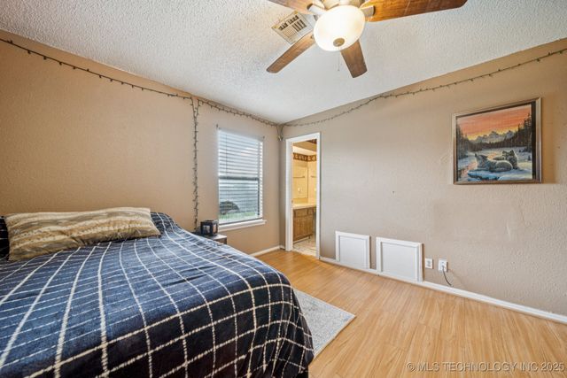 8102 N 121st East Avenue, Owasso, OK 74055
